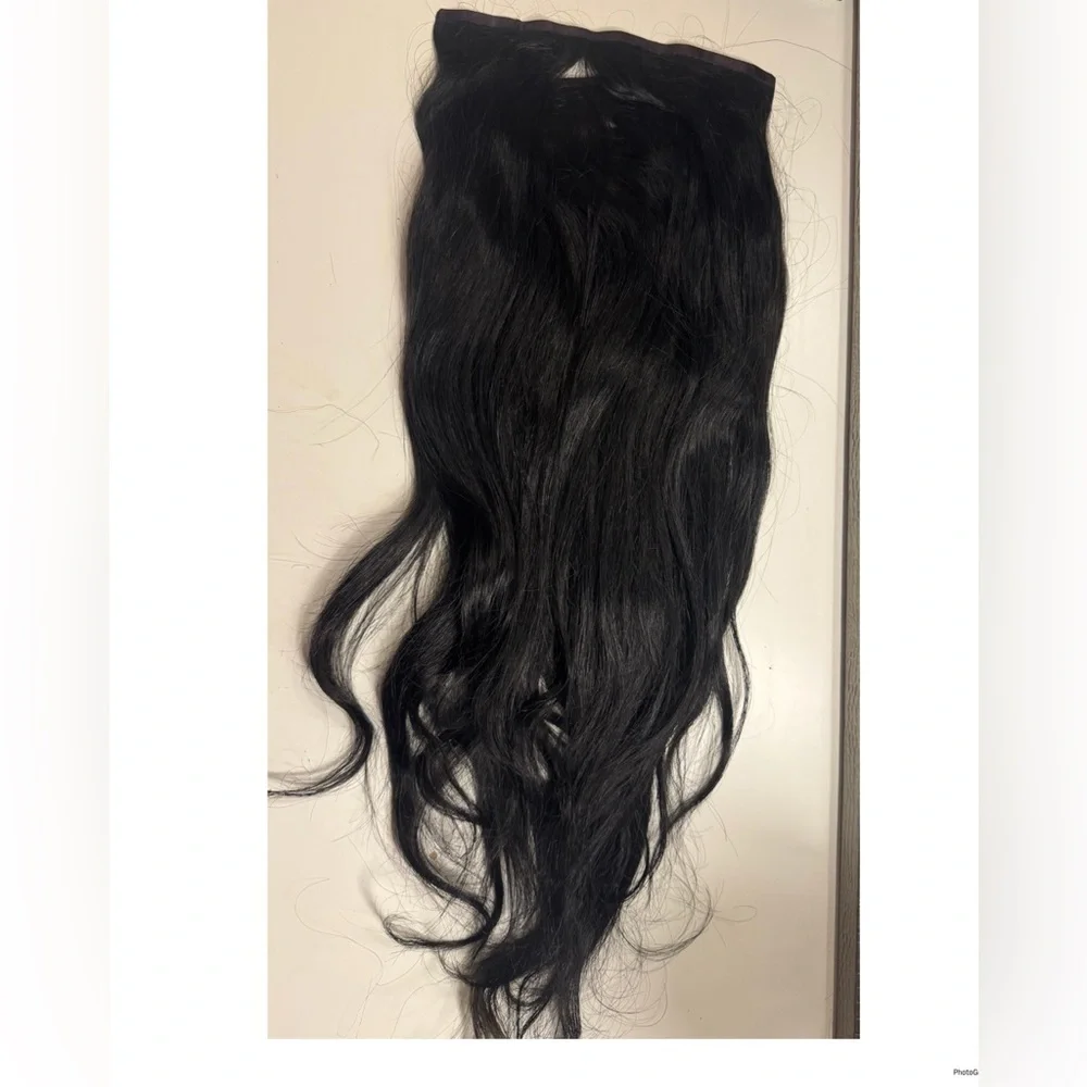 Glam seamless Human Hair Extensions - Picture 9 of 13